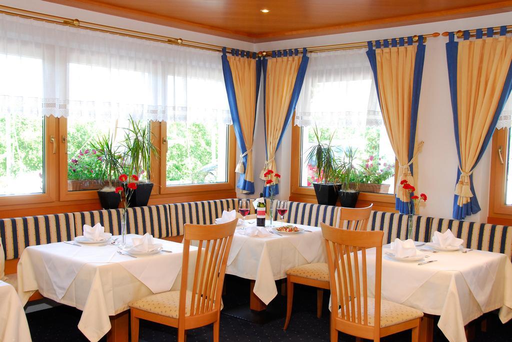 Feldhof Schenna Aparthotel Ngoại thất bức ảnh