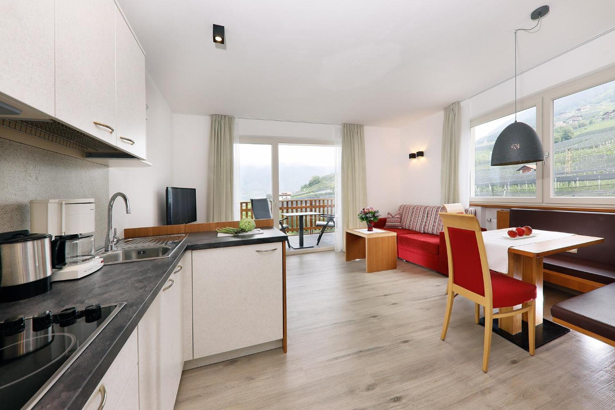 Feldhof Schenna Aparthotel Ngoại thất bức ảnh