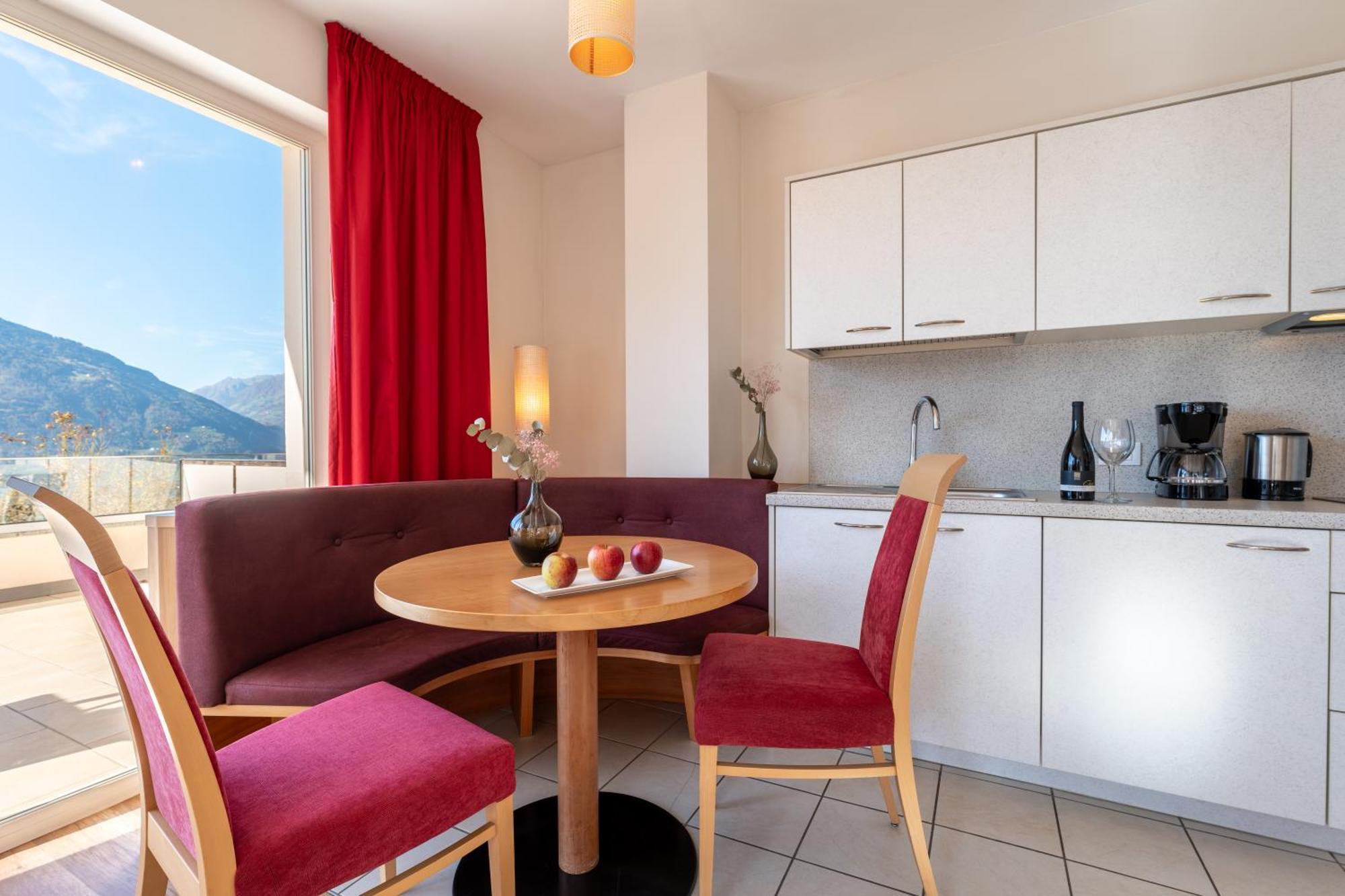 Feldhof Schenna Aparthotel Ngoại thất bức ảnh