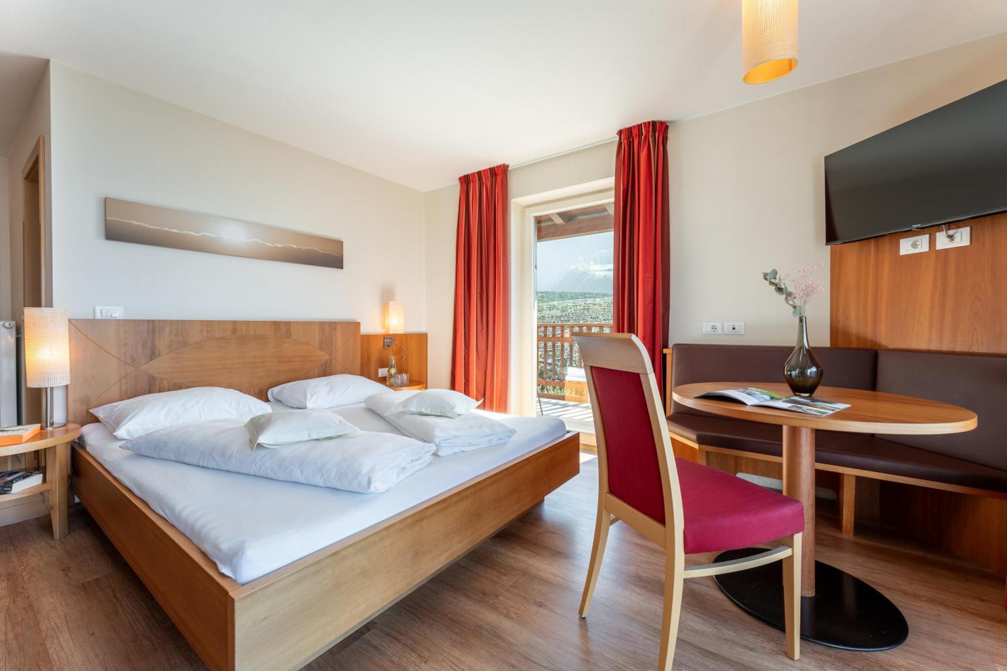 Feldhof Schenna Aparthotel Ngoại thất bức ảnh