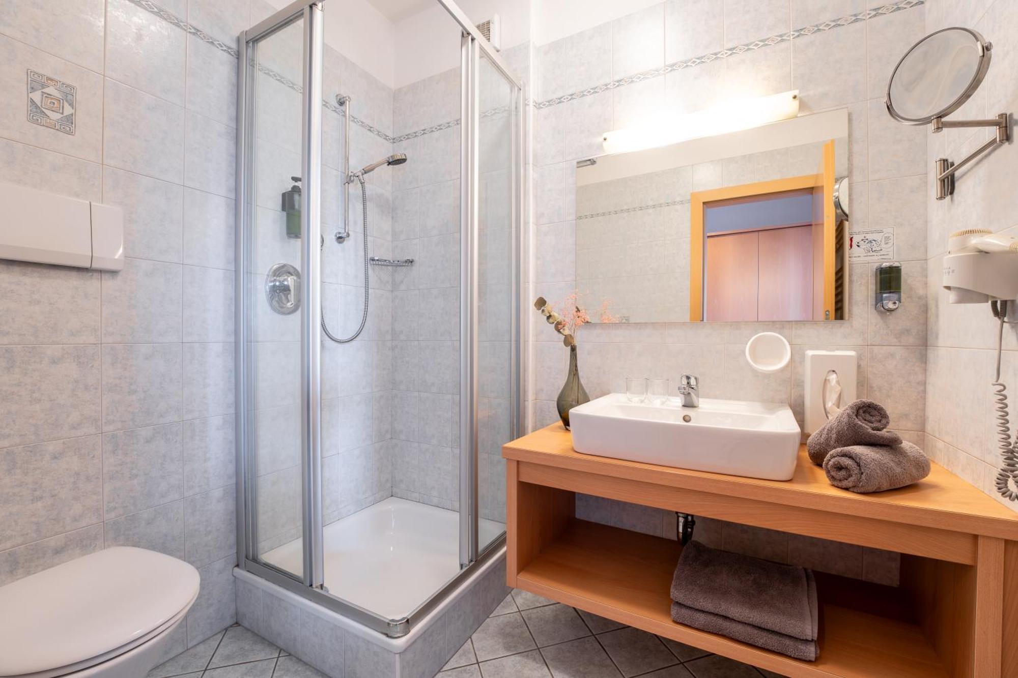 Feldhof Schenna Aparthotel Ngoại thất bức ảnh